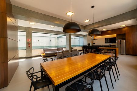 Apartamento para alugar com 90m², 2 quartos e 1 vagaÁrea comum - Salão de festas