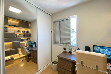Apartamento à venda com 98m², 4 quartos e 3 vagasQuarto 1