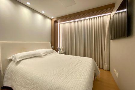 Apartamento à venda com 98m², 4 quartos e 3 vagasSuíte