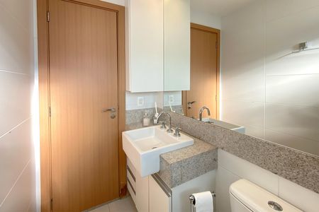 Apartamento à venda com 98m², 4 quartos e 3 vagasBanheiro