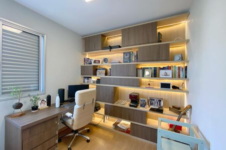 Quarto 1 de apartamento à venda com 4 quartos, 98m² em Grajaú, Belo Horizonte