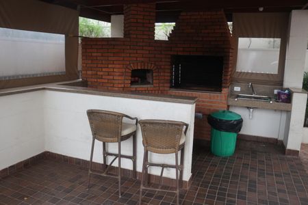 Apartamento à venda com 64m², 2 quartos e 1 vagaÁrea comum - Churrasqueira