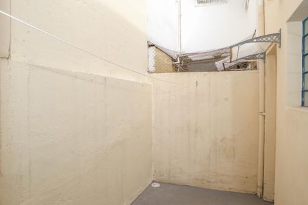 Casa à venda com 93m², 2 quartos e sem vagaÁrea de Serviço