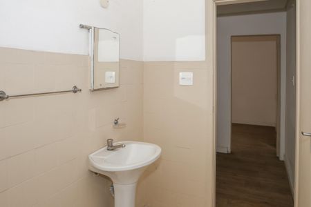 Casa à venda com 93m², 2 quartos e sem vagaBanheiro