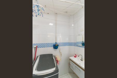 Apartamento à venda com 47m², 2 quartos e sem vagaBanheiro