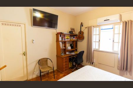 Apartamento à venda com 90m², 3 quartos e sem vagaQuarto 1