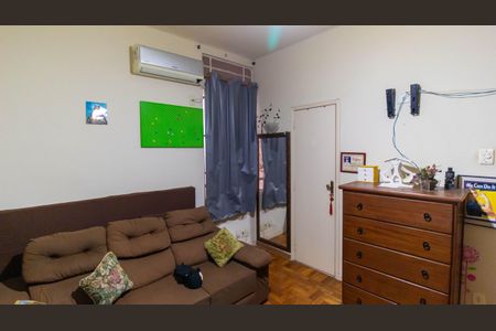 Apartamento à venda com 90m², 3 quartos e sem vagaSuíte 