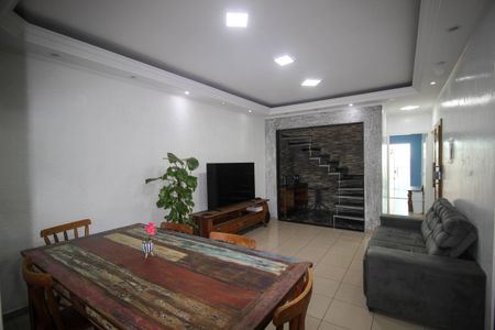 Sala de casa para alugar com 3 quartos, 400m² em Jardim Abatia, Sorocaba