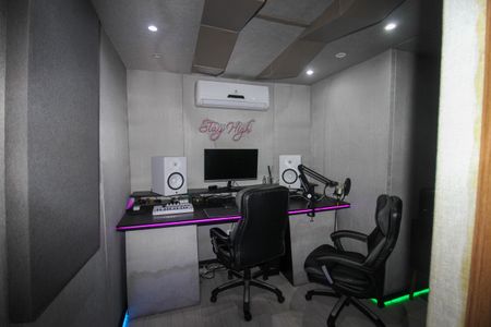 Casa para alugar com 400m², 1 quarto e 1 vagaEscritório