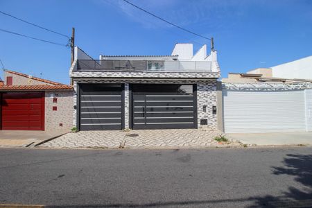 Casa para alugar com 400m², 1 quarto e 1 vagaFachada