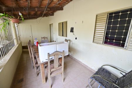 Casa para alugar com 74m², 1 quarto e 3 vagas Casa para alugar com 74m², 1 quarto e 3 vagasÁrea Externa