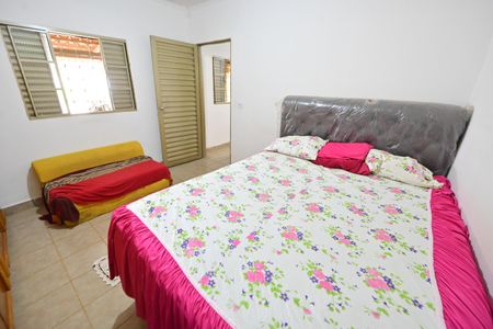 Casa para alugar com 74m², 1 quarto e 3 vagas Casa para alugar com 74m², 1 quarto e 3 vagasQuarto