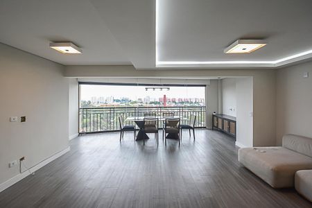 Apartamento à venda com 288m², 3 quartos e 3 vagasSala