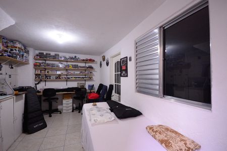 Casa à venda com 400m², 9 quartos e 2 vagasCasa 2- Quarto 1