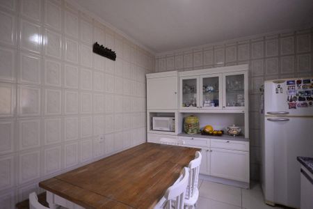 Casa à venda com 400m², 9 quartos e 2 vagasCozinha