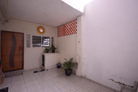 Casa à venda com 400m², 9 quartos e 2 vagasEntrada