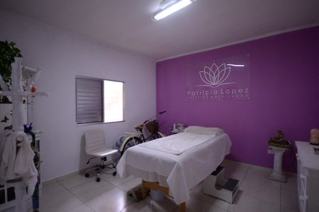 Quarto de casa à venda com 9 quartos, 400m² em Vila Arapua, São Paulo