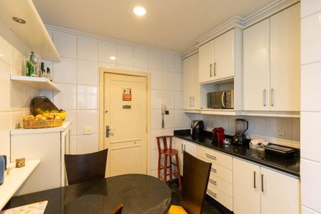 Apartamento para alugar com 150m², 3 quartos e 1 vagaCozinha
