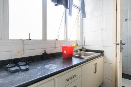 Apartamento para alugar com 150m², 3 quartos e 1 vagaÁrea de Serviço