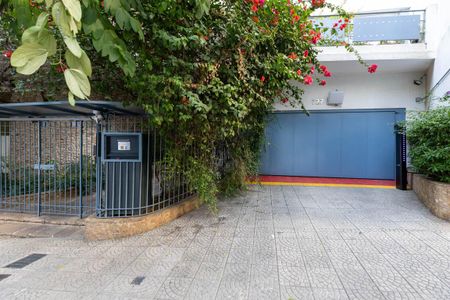 Apartamento para alugar com 150m², 3 quartos e 1 vagaFachada