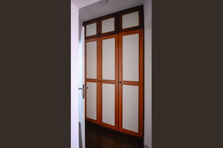 Apartamento à venda com 384m², 3 quartos e 4 vagasSuíte 1