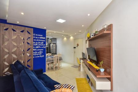 Sala de apartamento à venda com 2 quartos, 54m² em Jardim Monte Alegre, Taboão da Serra