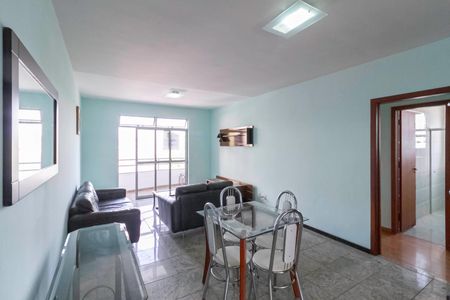 Sala de apartamento para alugar com 3 quartos, 154m² em Vila Santa Rosa, Belo Horizonte