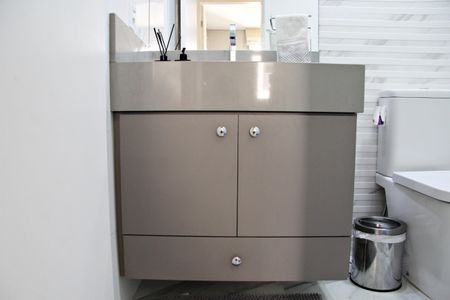 Apartamento à venda com 64m², 2 quartos e 1 vagaBanheiro Social