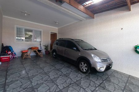 Casa para alugar com 119m², 3 quartos e 4 vagas Casa para alugar com 119m², 3 quartos e 4 vagasGaragem
