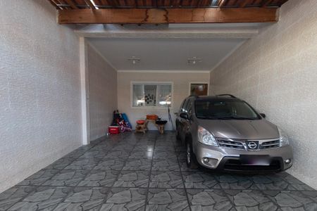 Casa para alugar com 119m², 3 quartos e 4 vagas Casa para alugar com 119m², 3 quartos e 4 vagasGaragem