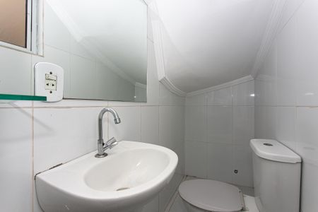 Casa à venda com 158m², 3 quartos e 2 vagasLavabo