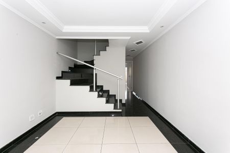 Casa à venda com 158m², 3 quartos e 2 vagasSala