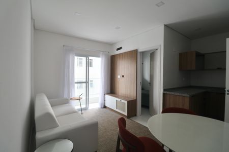 Sala de apartamento para alugar com 2 quartos, 51m² em Enseada, Guarujá