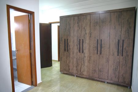 Apartamento à venda com 150m², 3 quartos e 2 vagasSuíte