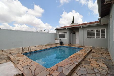 Casa para alugar com 240m², 3 quartos e 3 vagasPiscina