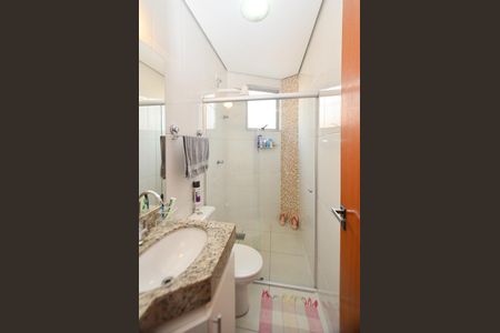 Apartamento à venda com 63m², 3 quartos e 2 vagas Apartamento à venda com 63m², 3 quartos e 2 vagasBanheiro Suite