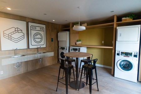 Studio para alugar com 35m², 1 quarto e sem vaga Studio para alugar com 35m², 1 quarto e sem vagaÁrea comum - Lavanderia