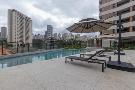 Apartamento à venda com 142m², 4 quartos e 3 vagasÁrea comum - Piscina