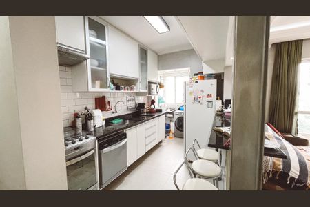 Apartamento à venda com 53m², 2 quartos e 1 vaga Apartamento à venda com 53m², 2 quartos e 1 vagaCozinha e Área de Serviço