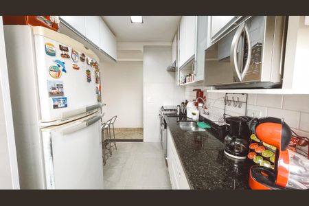 Apartamento à venda com 53m², 2 quartos e 1 vaga Apartamento à venda com 53m², 2 quartos e 1 vagaCozinha e Área de Serviço