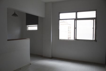 Apartamento à venda com 63m², 2 quartos e sem vagaSala