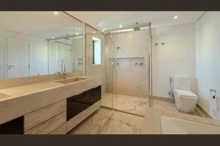 Apartamento à venda com 352m², 4 quartos e 5 vagas Apartamento à venda com 352m², 4 quartos e 5 vagasFoto 99