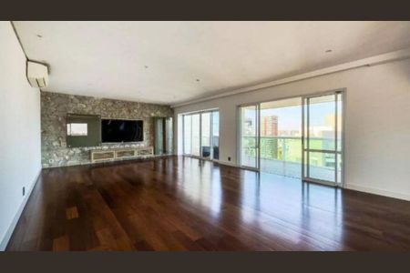 Apartamento à venda com 352m², 4 quartos e 5 vagas Apartamento à venda com 352m², 4 quartos e 5 vagasFoto 76