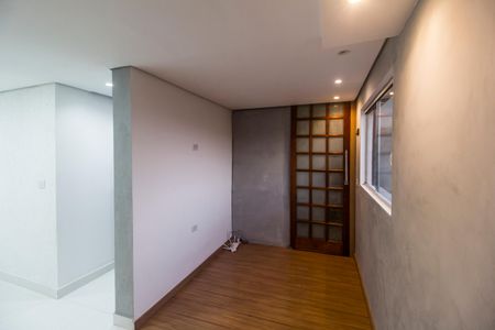 Sala  de casa para alugar com 1 quarto, 40m² em Jardim do Líbano, Barueri