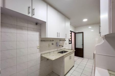 Apartamento para alugar com 92m², 3 quartos e 2 vagas Apartamento para alugar com 92m², 3 quartos e 2 vagasCozinha