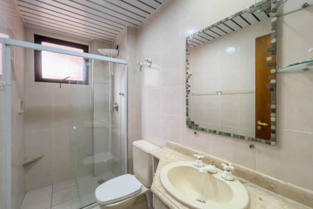 Apartamento para alugar com 92m², 3 quartos e 2 vagas Apartamento para alugar com 92m², 3 quartos e 2 vagasBanheiro