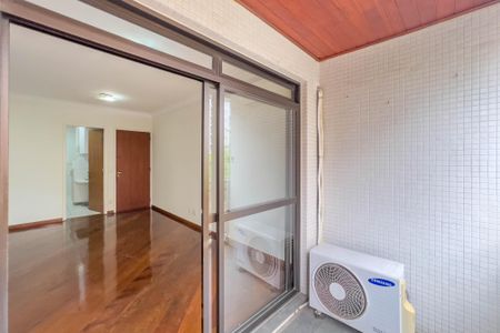 Apartamento para alugar com 92m², 3 quartos e 2 vagas Apartamento para alugar com 92m², 3 quartos e 2 vagasVaranda