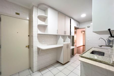 Apartamento para alugar com 92m², 3 quartos e 2 vagas Apartamento para alugar com 92m², 3 quartos e 2 vagasCozinha