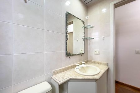 Apartamento para alugar com 92m², 3 quartos e 2 vagas Apartamento para alugar com 92m², 3 quartos e 2 vagasBanheiro