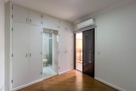 Apartamento para alugar com 92m², 3 quartos e 2 vagas Apartamento para alugar com 92m², 3 quartos e 2 vagasSuíte